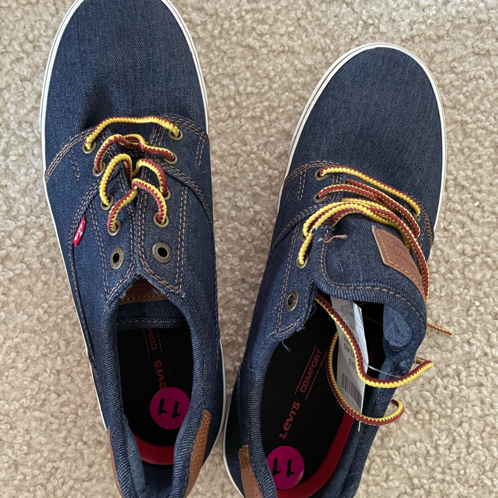 Men Sneakers